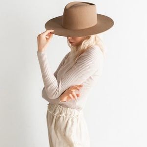 GIGI PIP Hat
